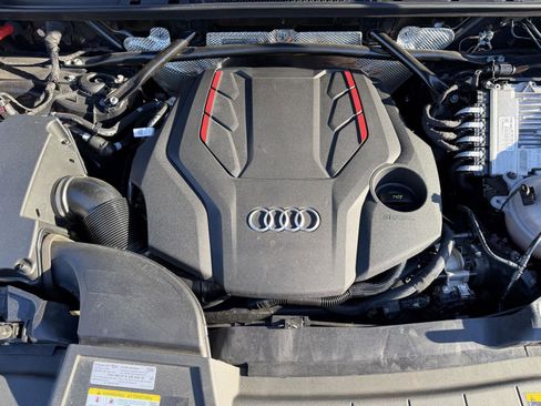 Used 2023 Audi SQ5 Premium Plus w/ Premium Plus Package image 26