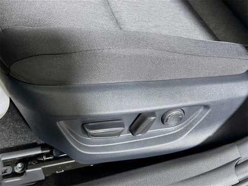 New 2026 Toyota Camry LE image 16