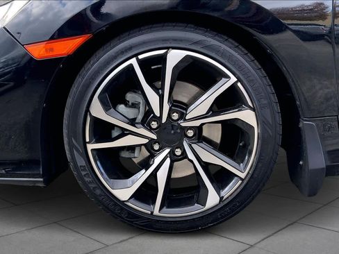 Used 2018 Honda Civic Si image 10