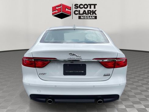 Used 2018 Jaguar XF Premium AWD/4WD image 5