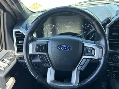 Used 2022 Ford F250 Platinum w/ Tremor Off-Road Package AWD/4WD image 21