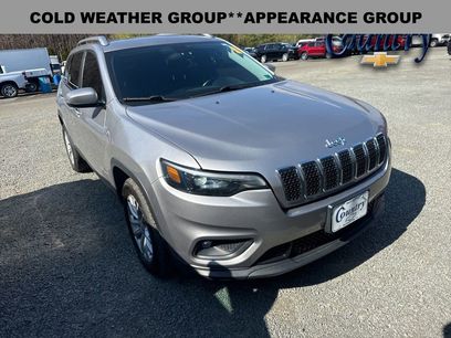 Used 2019 Jeep Cherokee Latitude w/ Cold Weather Group