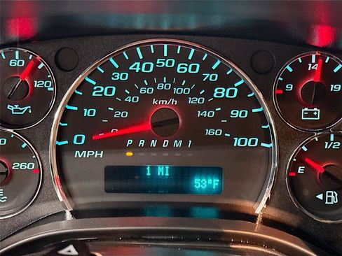 New 2026 Chevrolet Express 2500 w/ Driver Convenience Package image 7