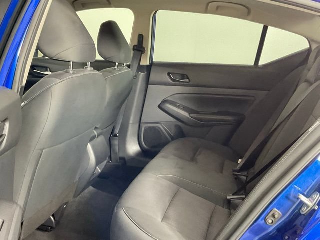 Used 2025 Nissan Altima 2.5 SV FWD image 13