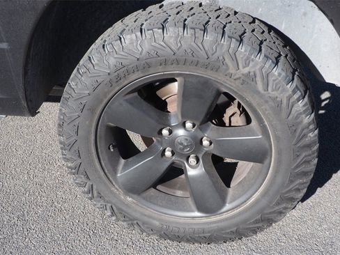 Used 2015 RAM 1500 ST w/ ST Popular Equipment Group image 8