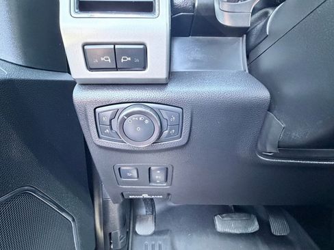Used 2019 Ford F350 Lariat w/ Lariat Ultimate Package image 11