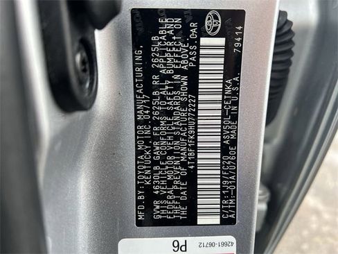 Used 2017 Toyota Camry LE image 26