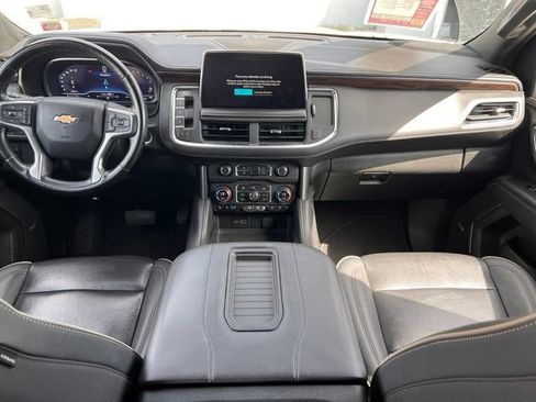 Used 2023 Chevrolet Tahoe Premier AWD/4WD image 12