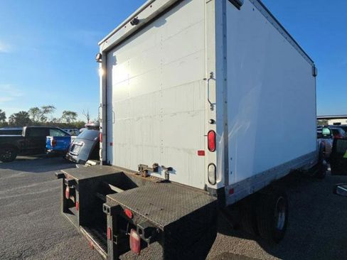 Used 2020 Ford F550 4x4 Regular Cab Super Duty image 2