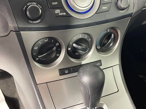 Used 2010 MAZDA MAZDA3 i Sport FWD image 9