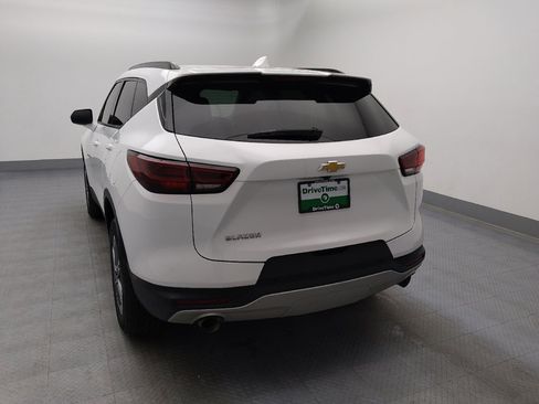 Used 2024 Chevrolet Blazer LT w/ Convenience Package FWD image 6