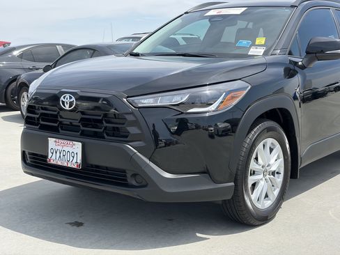 Certified 2026 Toyota Corolla Cross LE FWD image 7