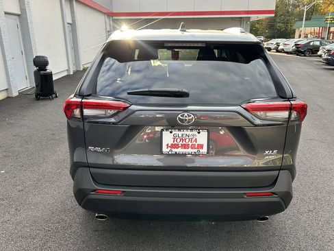Used 2025 Toyota RAV4 XLE image 6