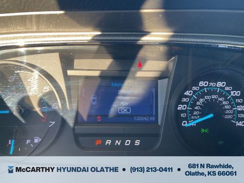 Used 2013 Ford Taurus SE image 7