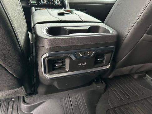 Used 2024 GMC Sierra 3500 Denali w/ Denali Reserve Package image 21
