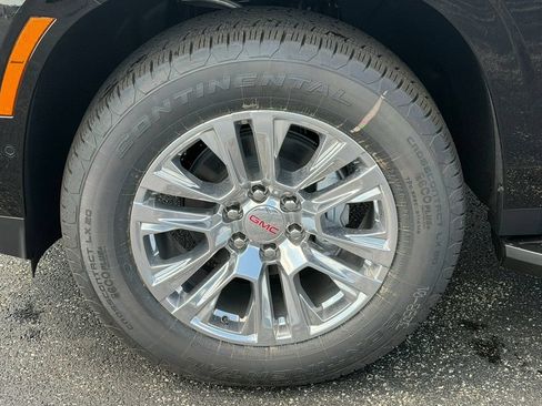 New 2026 GMC Yukon Denali w/ Advanced Technology Package AWD/4WD image 7