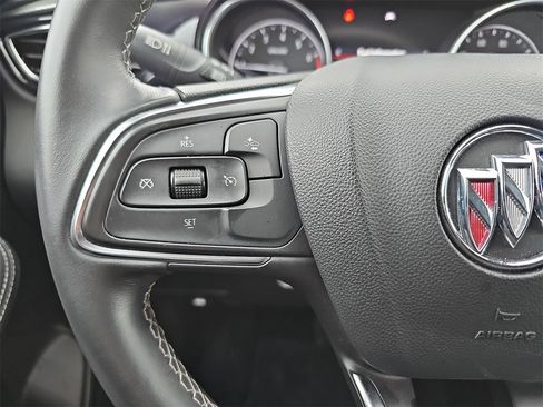 Certified 2022 Buick Encore GX Preferred w/ Sport Touring Package image 20