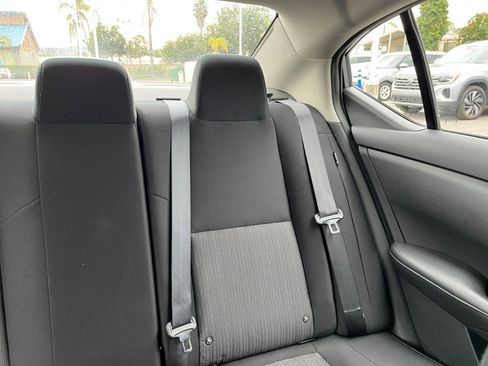 Used 2025 Nissan Sentra SV image 37