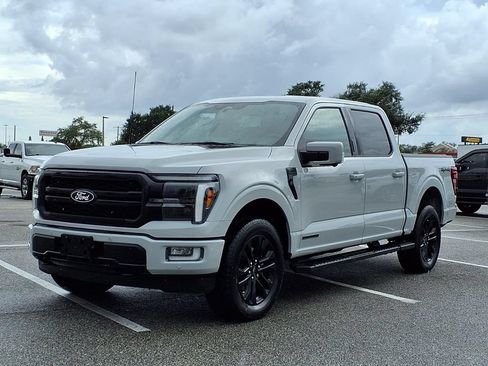 Used 2024 Ford F150 Lariat w/ Equipment Group 502A High AWD/4WD image 3