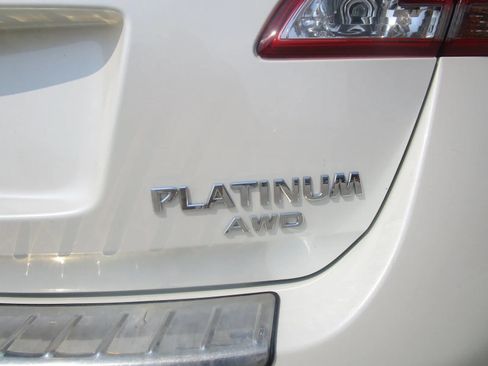 Used 2012 Nissan Murano LE w/ Platinum Pkg AWD/4WD image 11