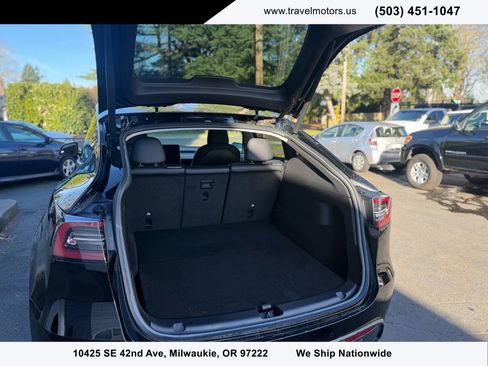 Used 2021 Tesla Model Y Performance image 10