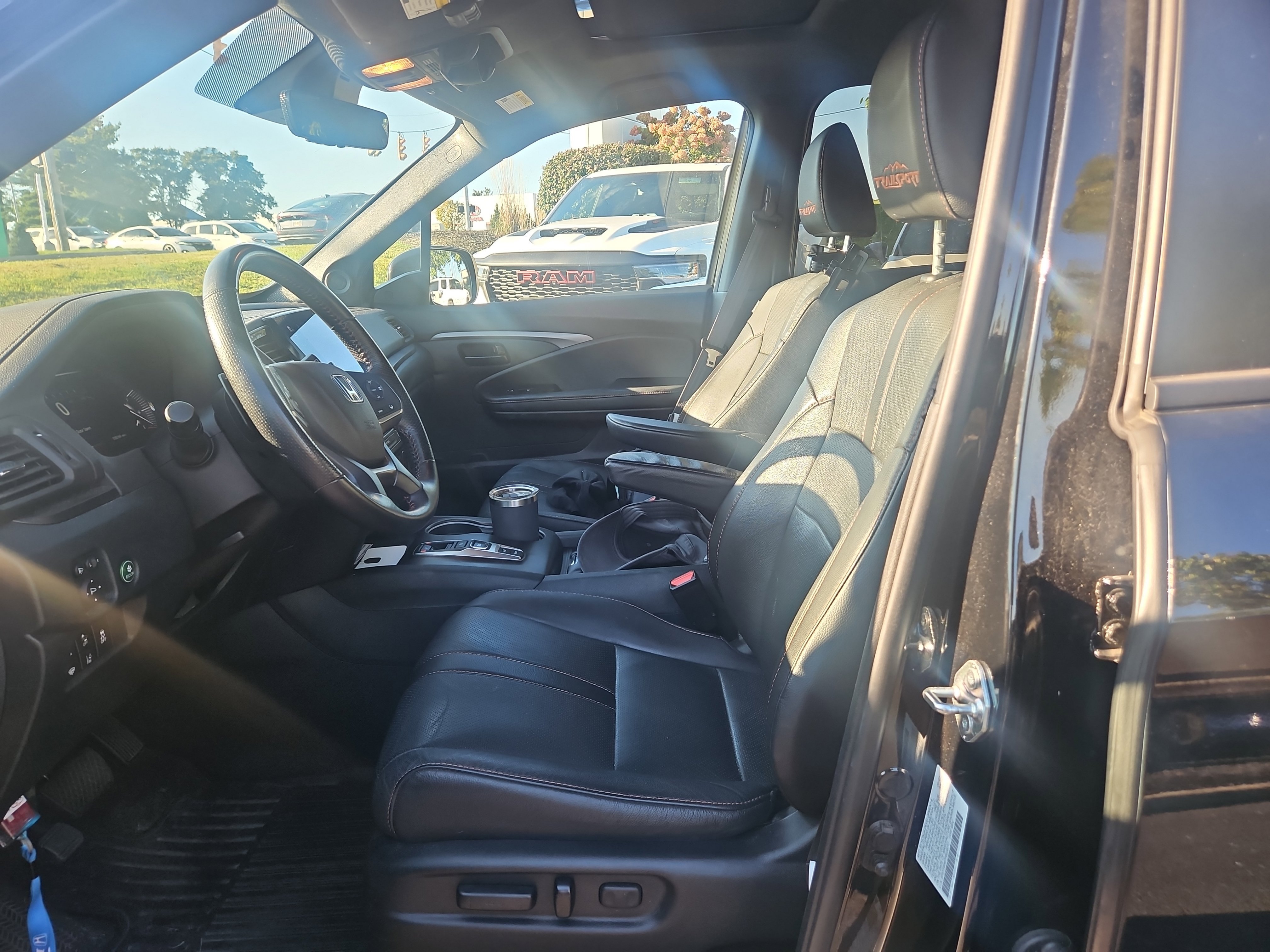 Used 2023 Honda Passport TrailSport image 5