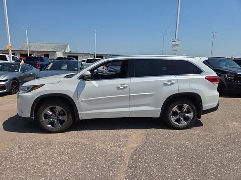 Used 2018 Toyota Highlander Limited Platinum w/ Protection Package #3 AWD/4WD image 2