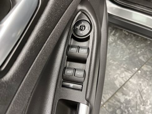 Used 2015 Ford Escape SE AWD/4WD image 8