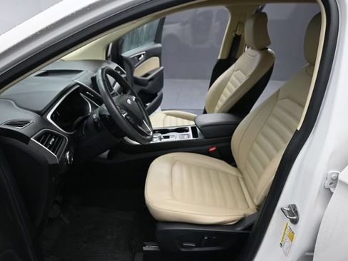 Used 2021 Ford Edge SEL w/ Convenience Package AWD/4WD image 13