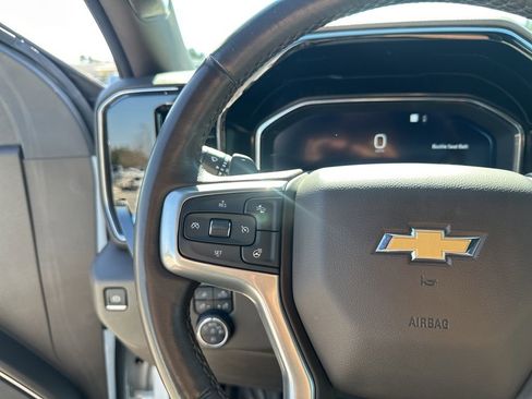 Used 2022 Chevrolet Silverado 1500 LTZ image 30