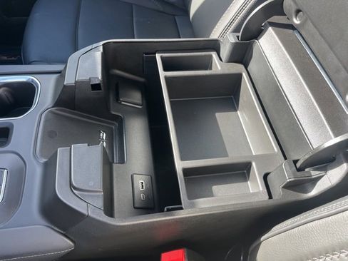 Used 2024 GMC Sierra 2500 Denali w/ Denali Reserve Package image 34