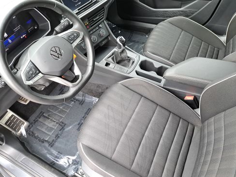 Certified 2024 Volkswagen Jetta Sport image 15