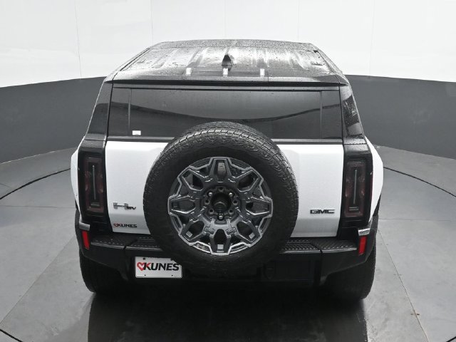 Used 2025 GMC Hummer EV 3X w/ LPO, Cargo Utility Package AWD/4WD image 27