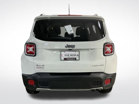 Used 2016 Jeep Renegade Limited image 4