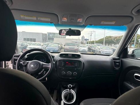 Used 2013 Hyundai Tucson GLS image 31