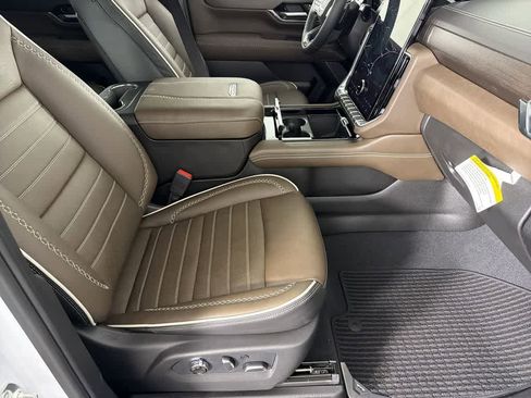 New 2026 GMC Yukon Denali Ultimate image 14