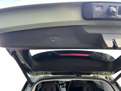 Used 2026 Chevrolet TrailBlazer LT w/ Convenience Package image 8