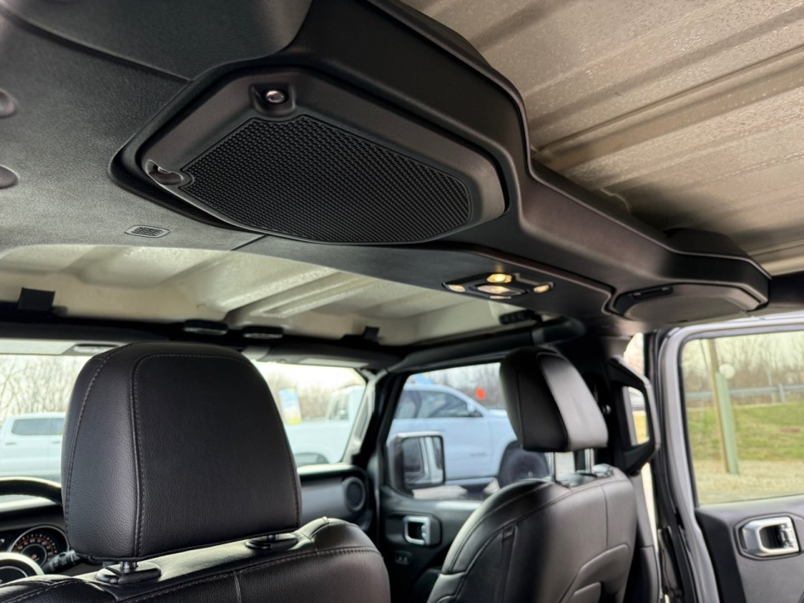 Used 2021 Jeep Wrangler Unlimited Sport AWD/4WD image 31