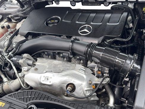 Used 2022 Mercedes-Benz GLB 250 image 60