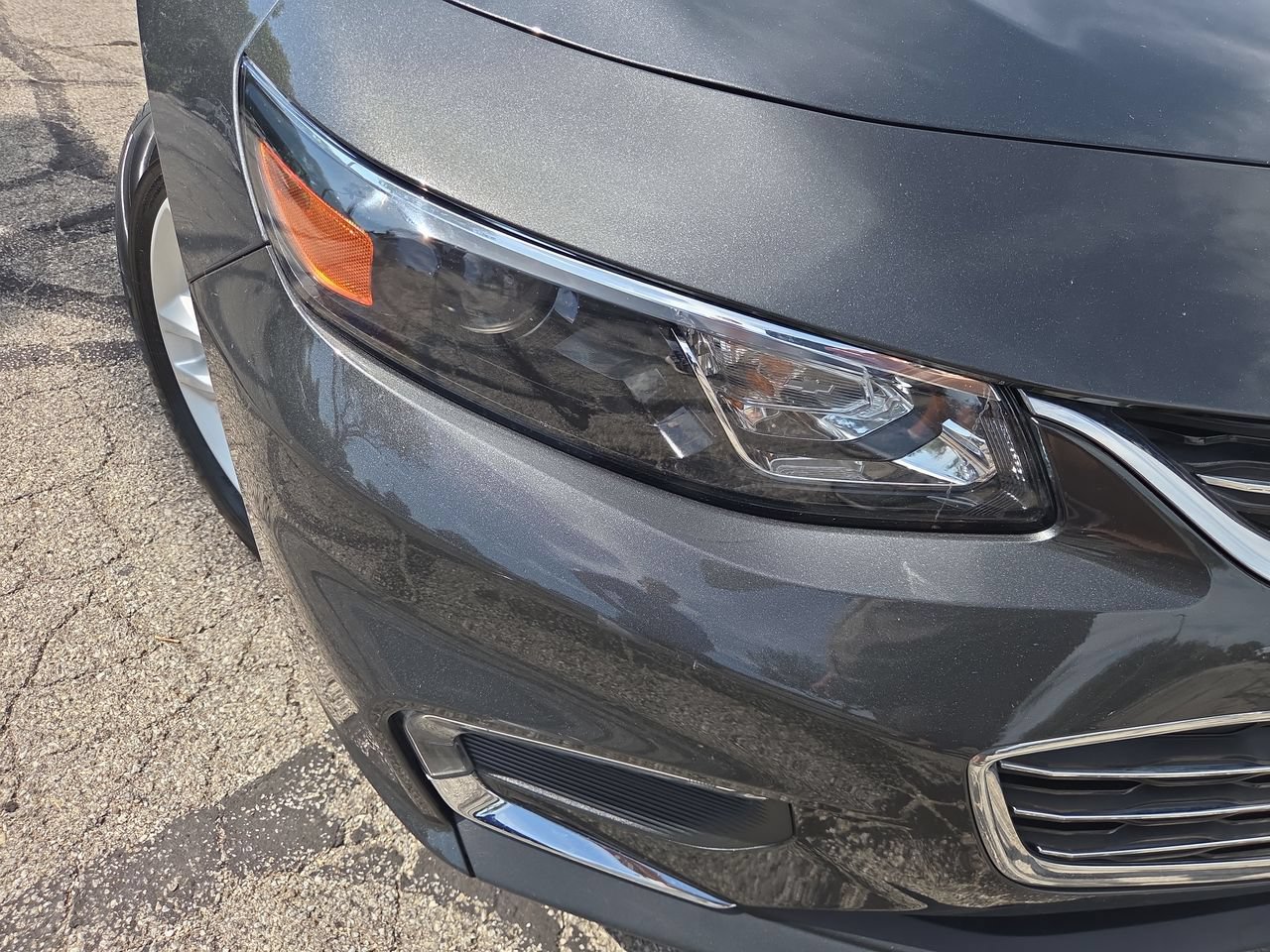 Used 2018 Chevrolet Malibu LT FWD image 10