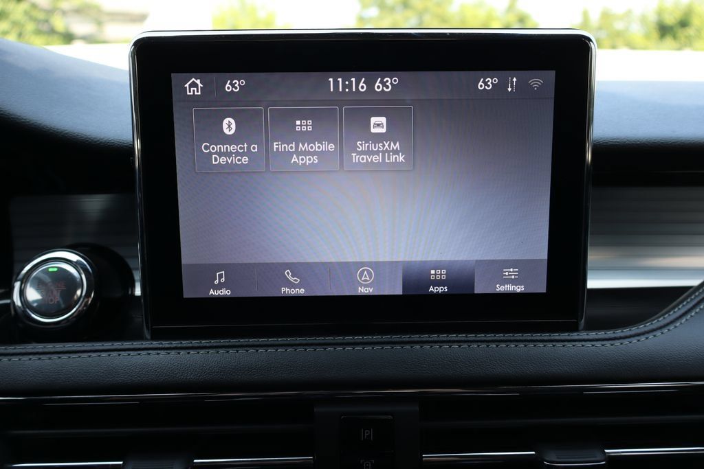 Used 2020 Lincoln Corsair AWD w/ Premium Package image 8