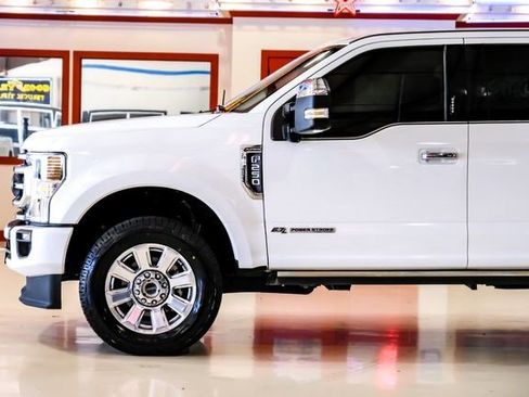 Used 2020 Ford F250 Platinum image 13