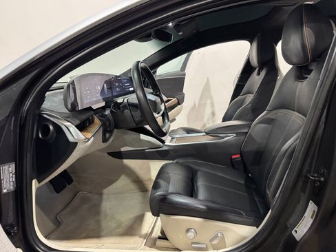 Used 2022 Lucid Air Grand Touring image 11