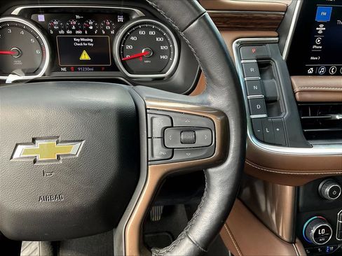 Used 2021 Chevrolet Tahoe High Country AWD/4WD image 14