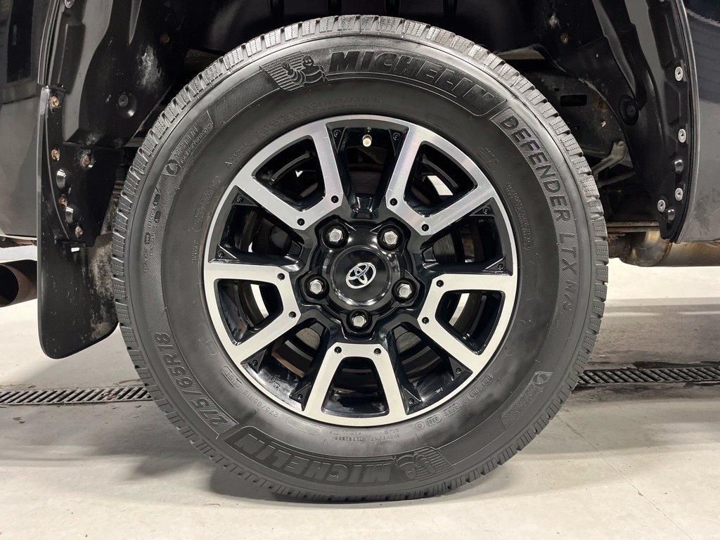 Used 2016 Toyota Tundra SR5 w/ TRD Off Road Package AWD/4WD image 39