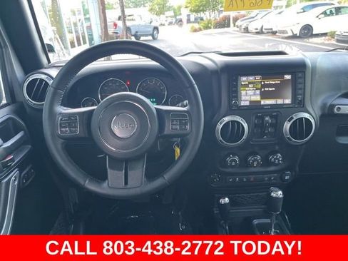 Used 2017 Jeep Wrangler Unlimited Sahara w/ Max Tow Package AWD/4WD image 15