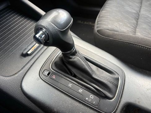 Used 2016 Kia Forte LX FWD image 24