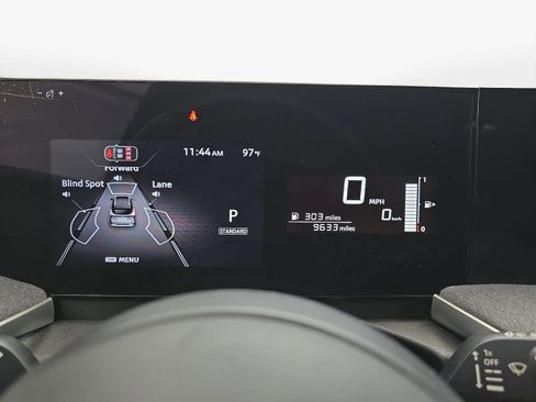 Used 2026 Nissan Kicks SV FWD image 16
