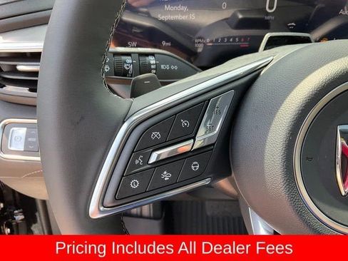 New 2026 Buick Enclave Avenir w/ Super Cruise Package FWD image 9