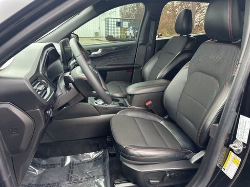 Used 2023 Ford Escape ST-Line w/ Tech Pack #1 image 31